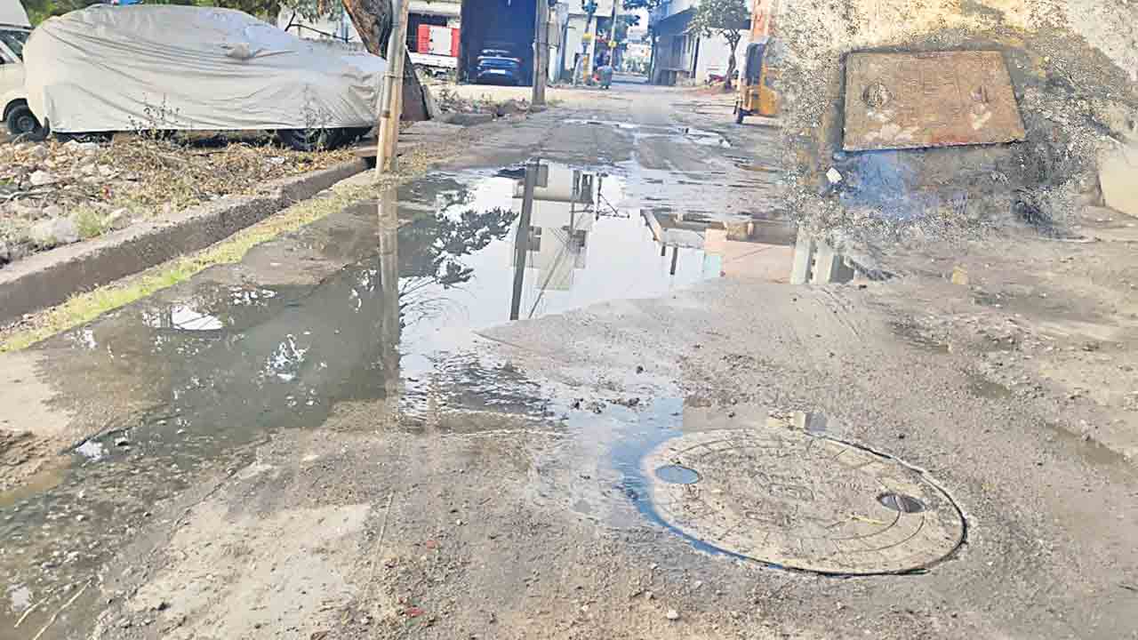 యూజీడీ ఉన్నా.. ఇదేం కంపు!