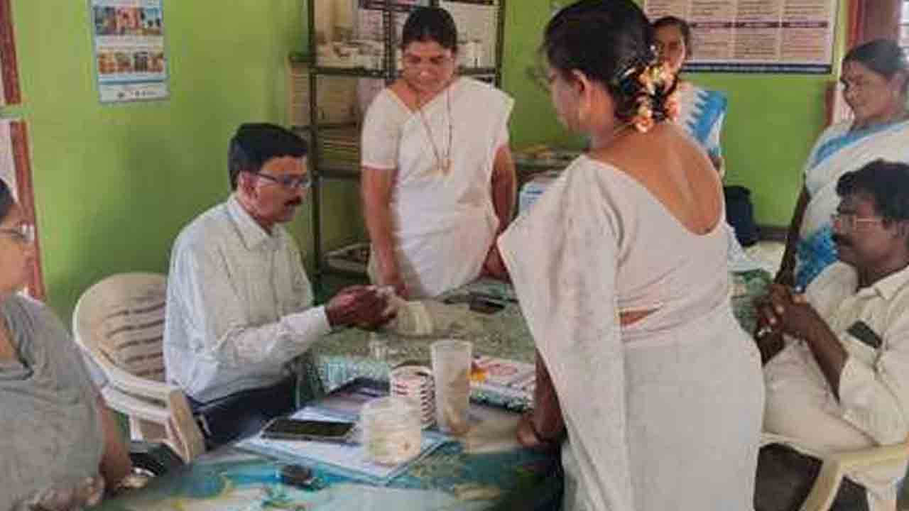 Vaccine | వ్యాధుల నివారణ కోసం ఇచ్చే వ్యాక్సిన్ తప్పనిసరిగా వేయాలి : డీవీఎల్‌ఎం రమణ