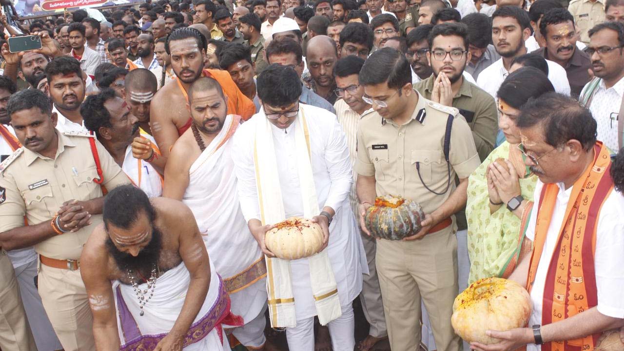 SP Vikrant Patil | అందరి సహకారంతో శివరాత్రి వేడుకలు విజయవంతం : నంద్యాల ఎస్పీ విక్రాంత్‌ పాటిల్‌