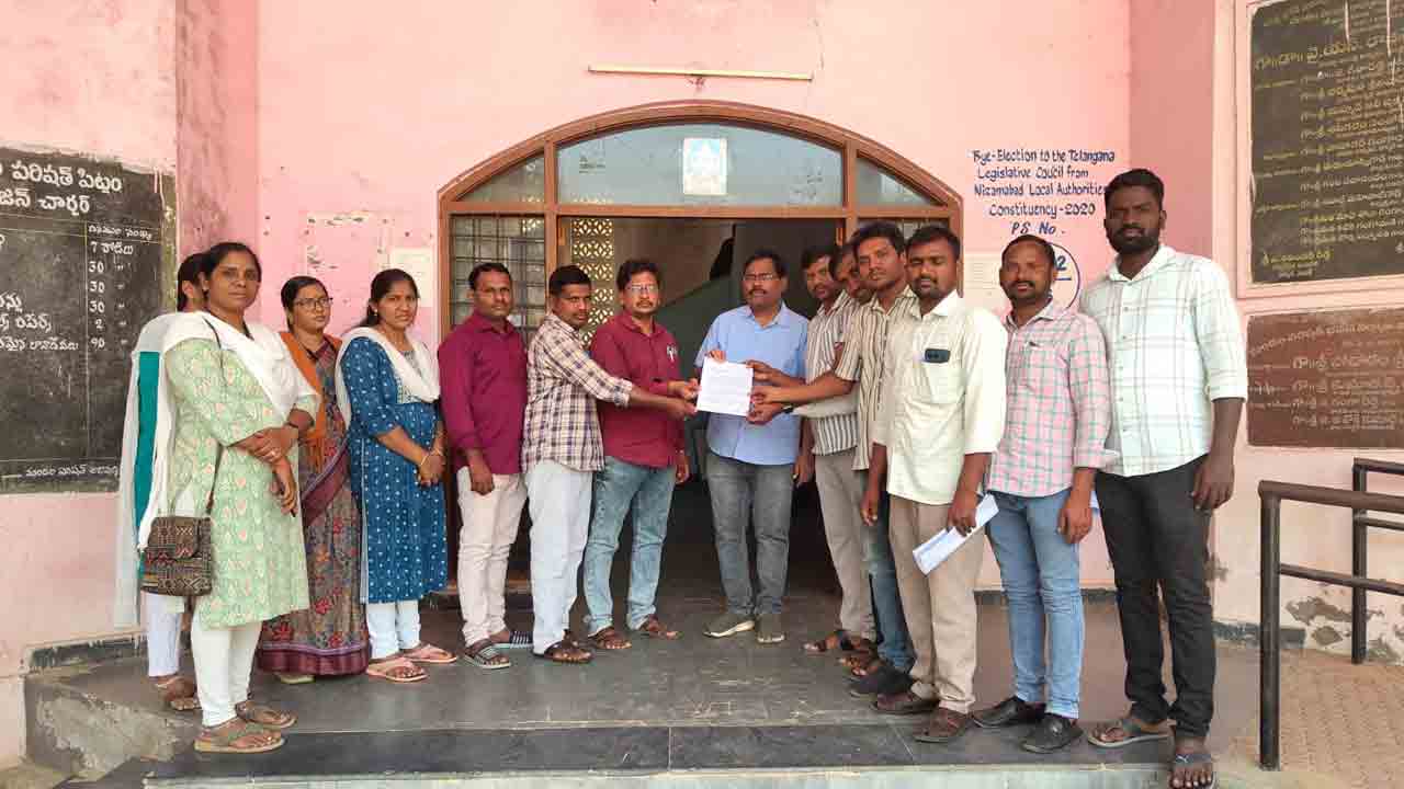 Pending Bills | పంచాయతీల పెండింగ్ బిల్లులు విడుదల చేయాలి..!