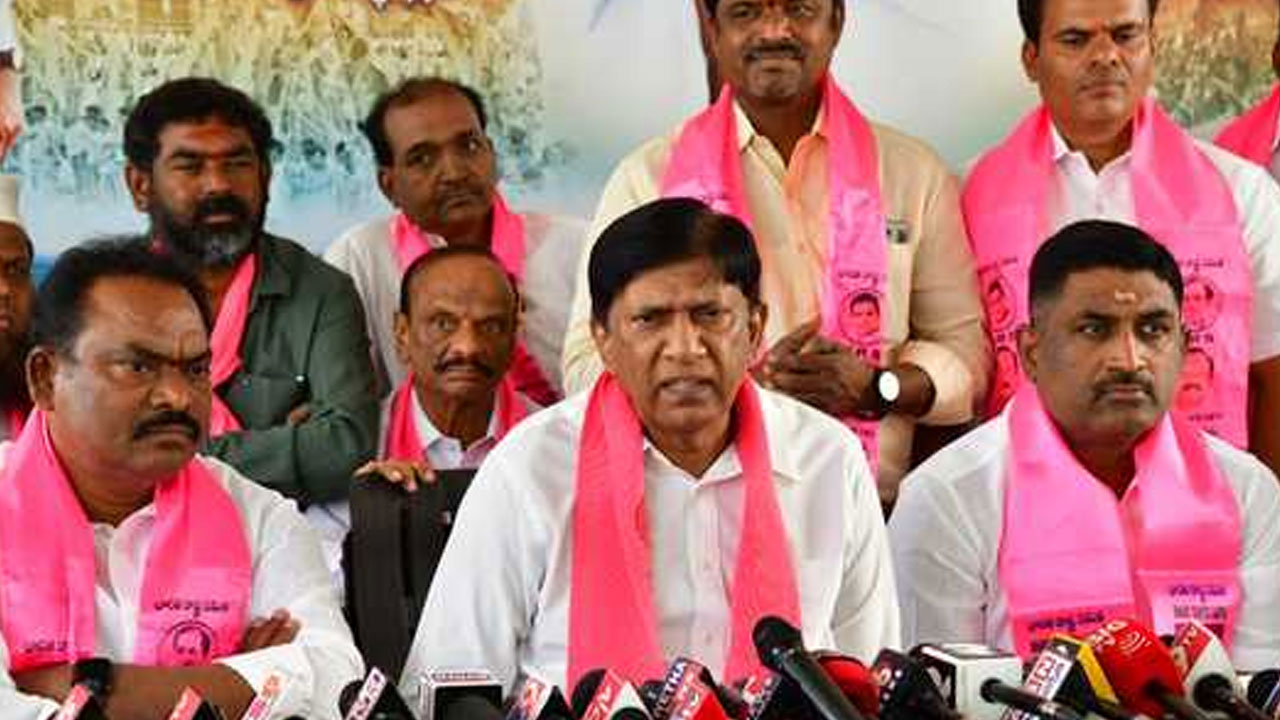 Boinapally Vinod Kumar | మేడిగడ్డ మరమ్మతులు వెంటనే చేపట్టాలి.. సీఎం రేవంత్కు మాజీ ఎంపీ వినోద్ బహిరంగ లేఖ