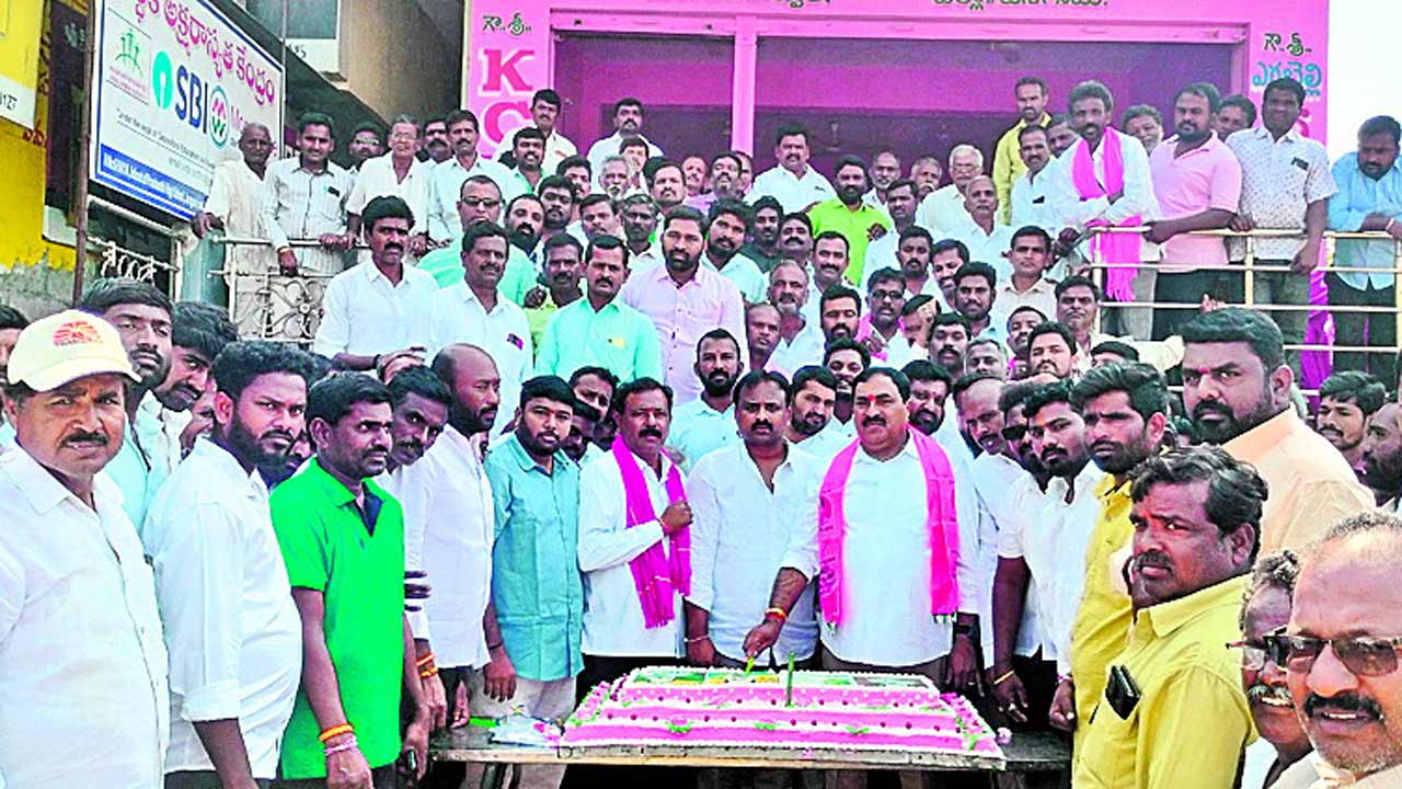 కేసీఆర్‌ మళ్లీ సీఎం కావడం ఖాయం