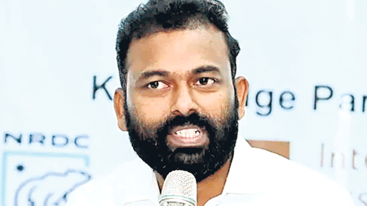 సీఎం రేవంత్‌కు మతిభ్రమించింది