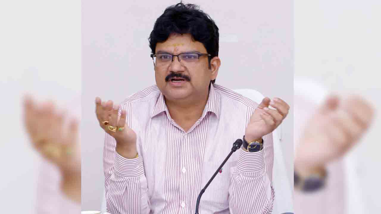 చౌటుప్పల్‌లో వారానికోసారి తాగునీటి సరఫరా.. కలెక్టర్‌కు స్థానికుల ఫిర్యాదు..!