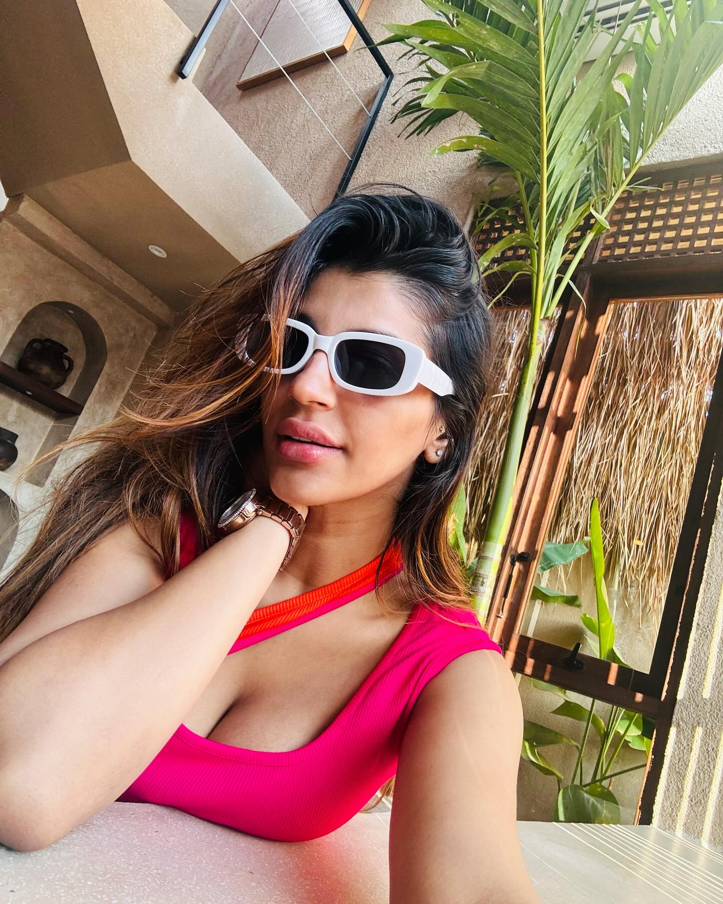 Yashika Aannand (14)