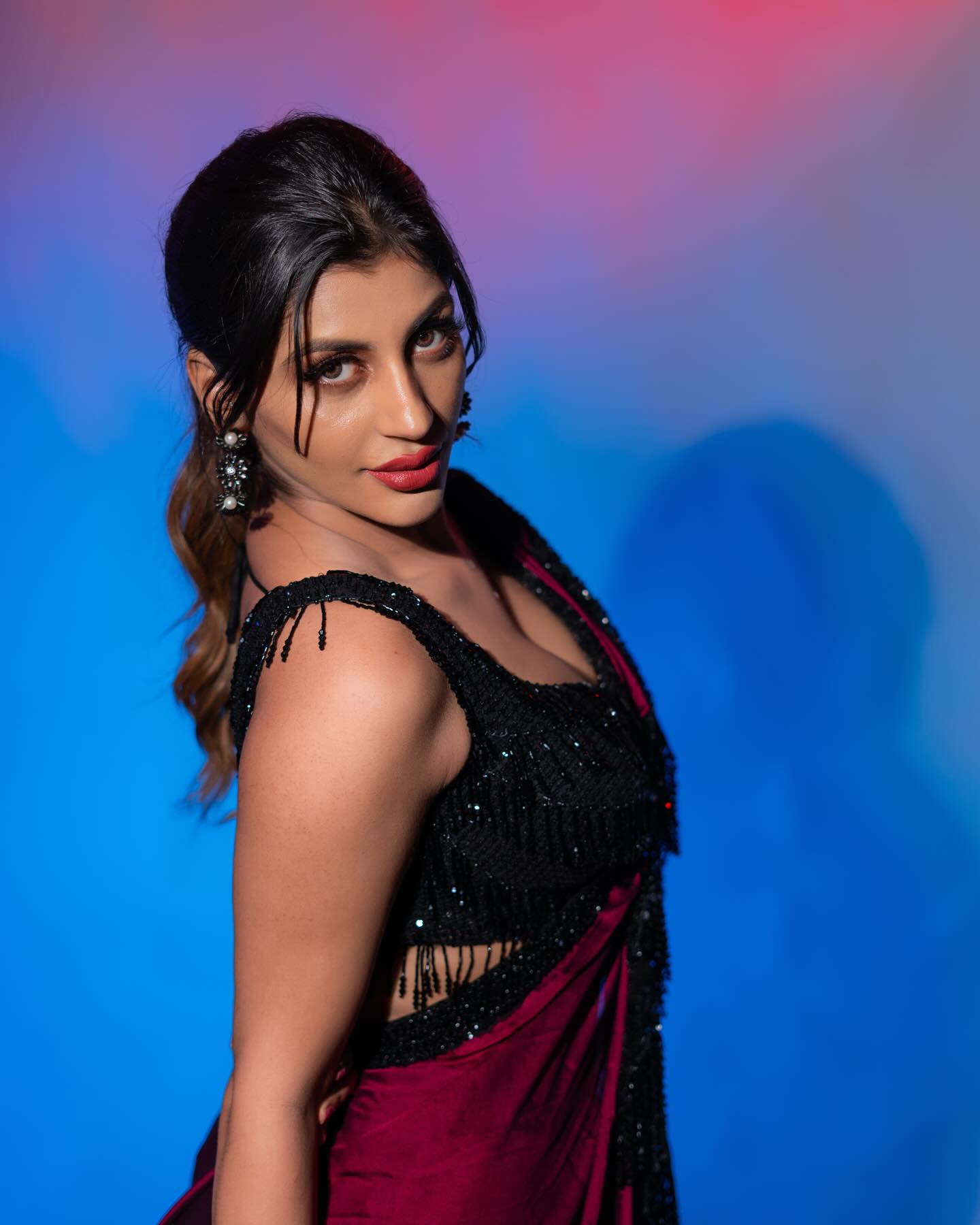Yashika Aannand (27)
