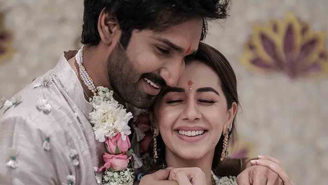 Aadhi Pinisetty | న‌టితో విడాకులంటూ వార్త‌లు.. స్పందించిన న‌టుడు ఆది పినిశెట్టి