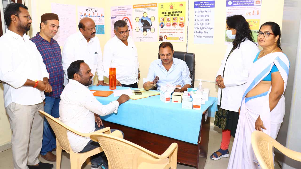 Bandari Laxma Reddy | ప్రజలకు మెరుగైన వైద్య సేవలు అందించాలి : ఎమ్మెల్యే బండారి లక్ష్మారెడ్డి