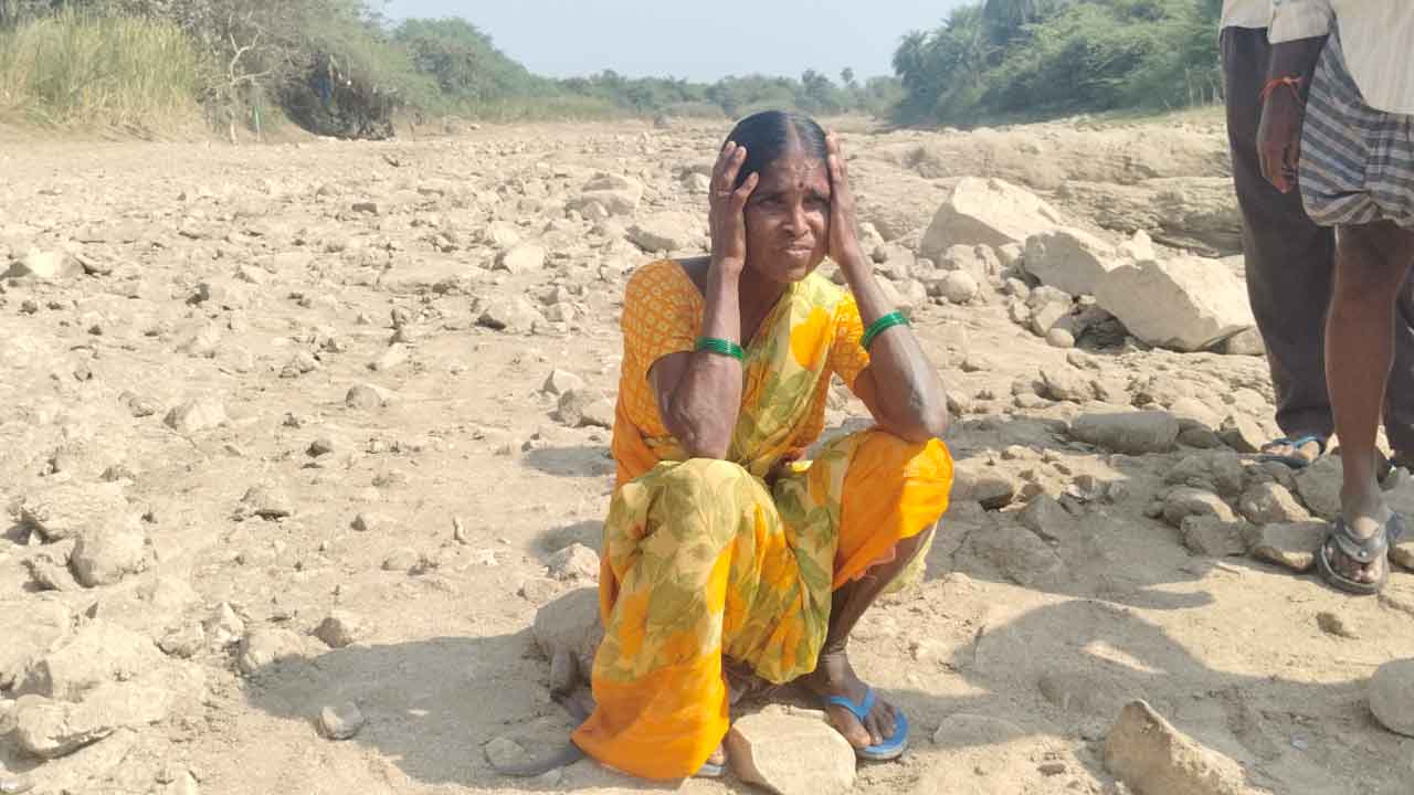 Mahabubabad | కన్నెత్తి చూడని కాంగ్రెస్ ఎమ్మెల్యే.. కంటతడి పెడుతున్న రైతులు