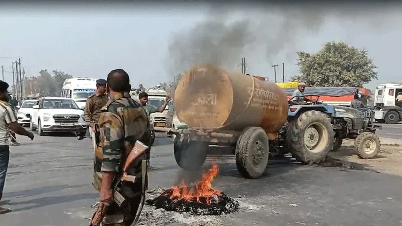 Student Shot Dead: ప‌రీక్ష హాల్‌లో చీటింగ్‌.. రెండు వ‌ర్గాల మ‌ధ్య ఘ‌ర్ష‌ణ.. టెన్త్‌ విద్యార్థి కాల్చివేత‌