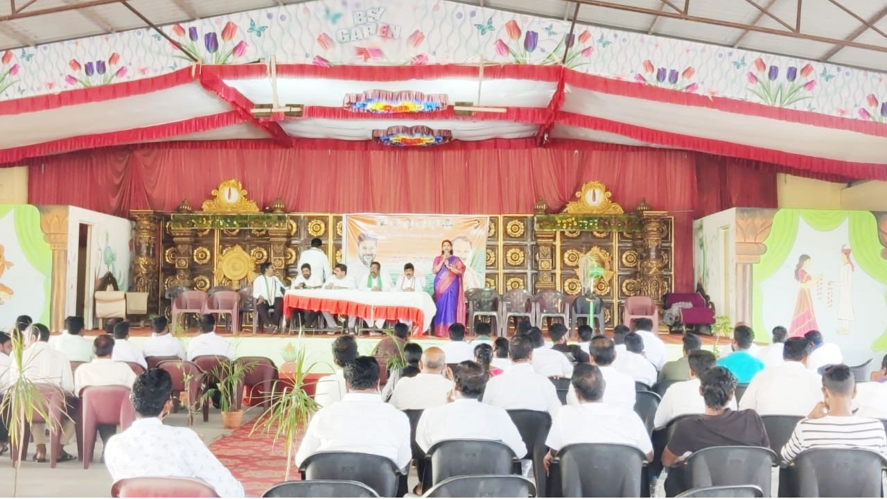 Congress Party | రసాభ‌స‌గా కాంగ్రెస్‌ శిక్షణ శిబిరం..!