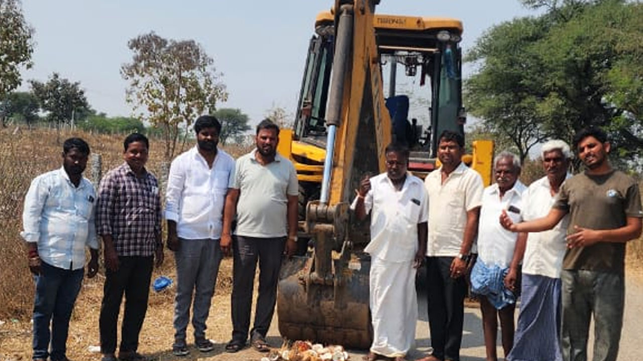 MLA Sabitha | ఎమ్మెల్యే సబితా ఇంద్రారెడ్డి కృషితోనే అభివృద్ధి : దేవీలాల్ నాయక్