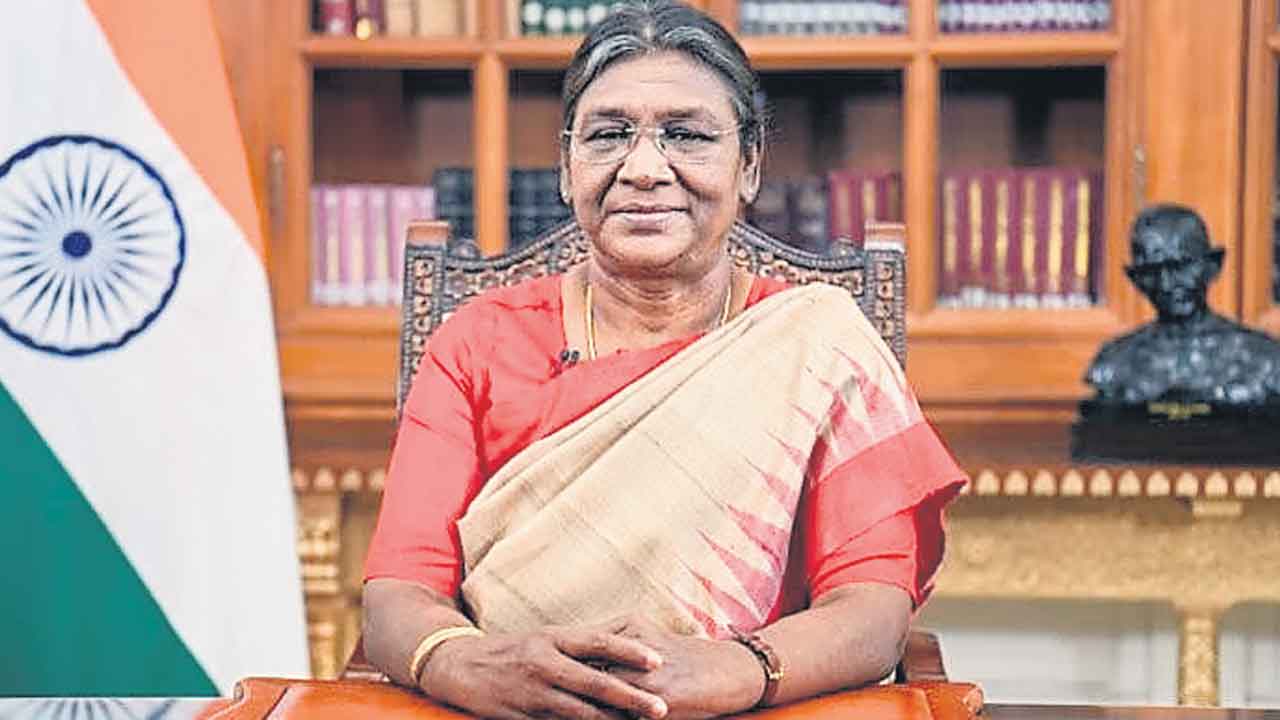 మణిపూర్‌లో రాష్ట్రపతి పాలన