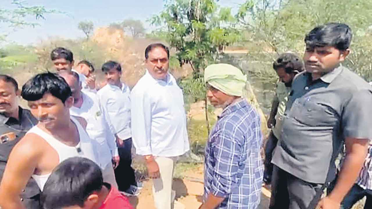 కాంగ్రెస్‌ పాలనలోనే రైతుల కష్టాలు