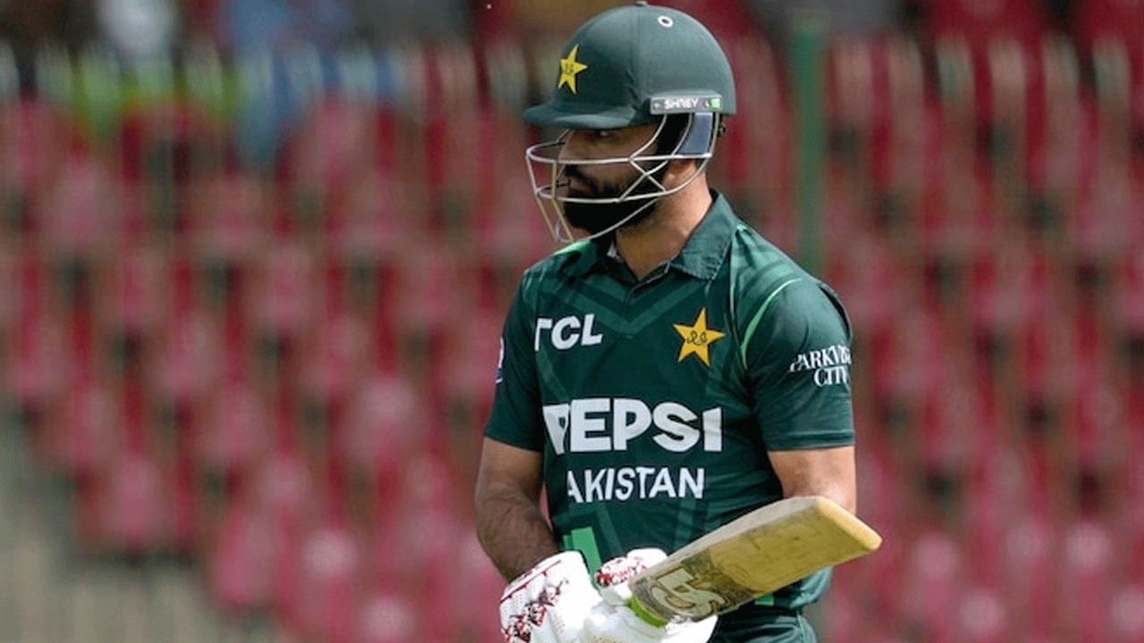 Fakhar Zaman: ఇండియాతో మ్యాచ్‌కు.. పాక్ ఓపెన‌ర్ ఫ‌క‌ర్ జ‌మాన్ దూరం