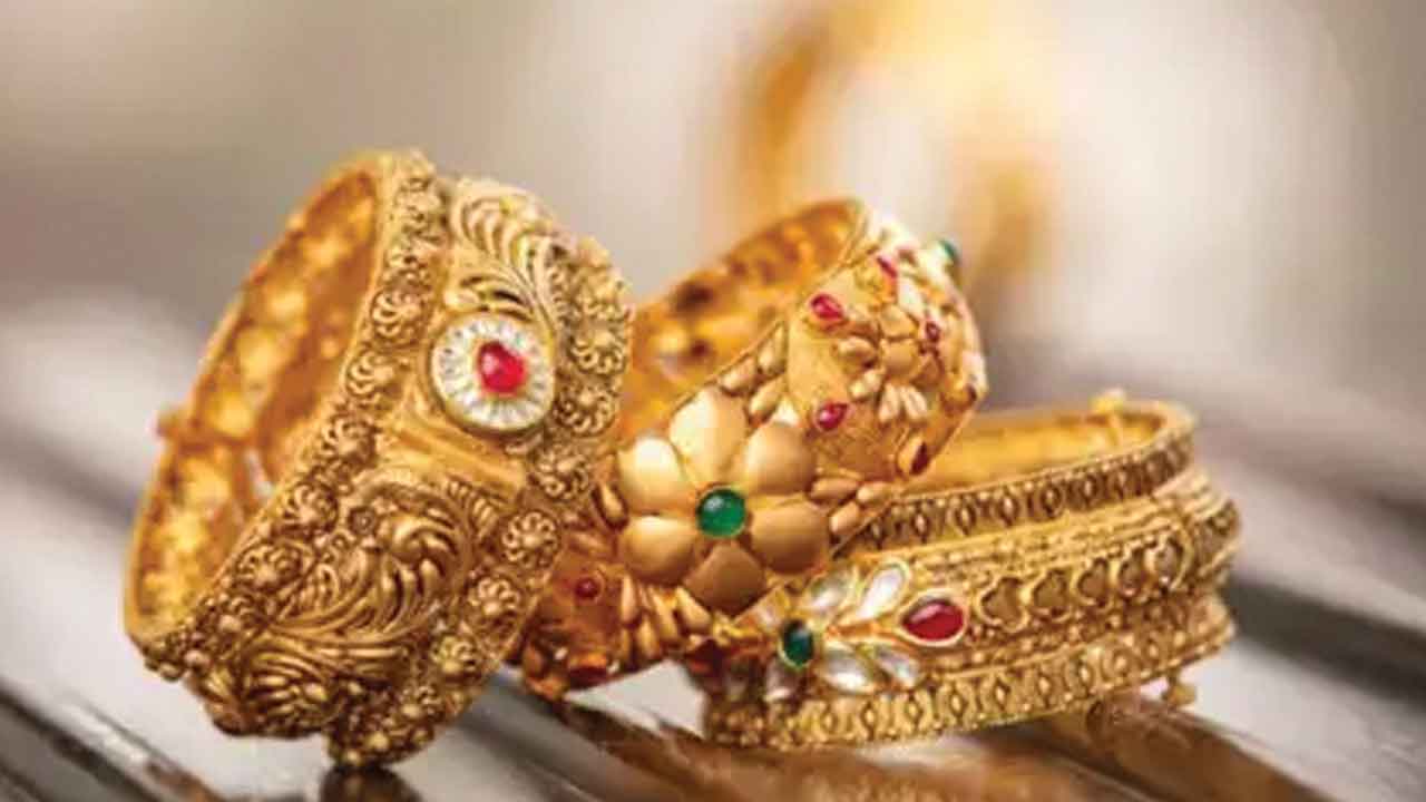 దిగొచ్చిన పుత్తడి రూ.1,150 తగ్గిన తులం ధర