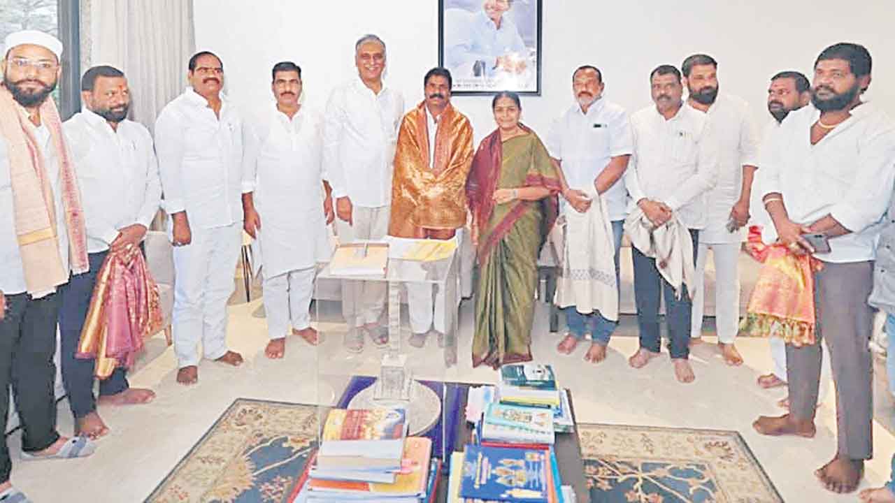 హరీశ్‌రావును కలిసిన నర్సాపూర్‌ నేతలు
