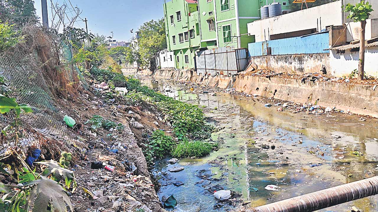 Desilting | మునగాల్సిందేనా.. ఫిబ్రవరి ముగుస్తున్నా ప్రారంభం కానీ పూడికతీత పనులు