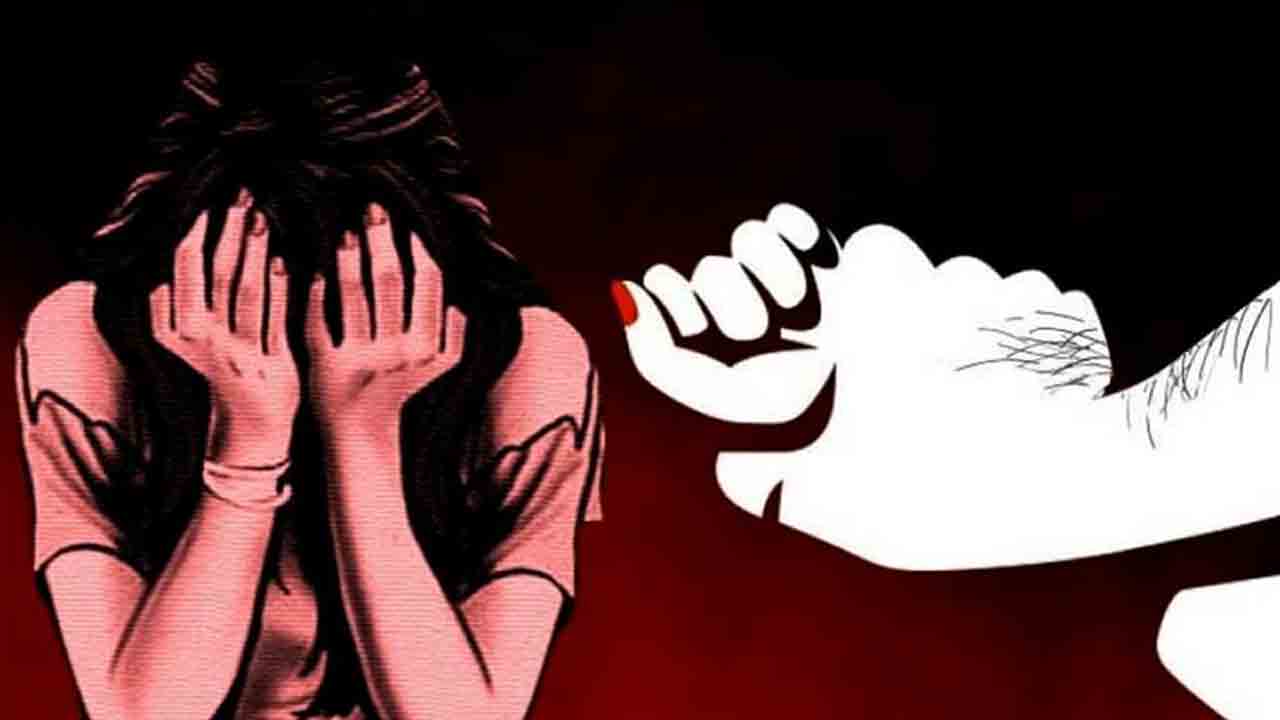 Ibrahimpatnam | పదో తరగతి విద్యార్థినిపై ప్రిన్సిపల్ లైంగికదాడి