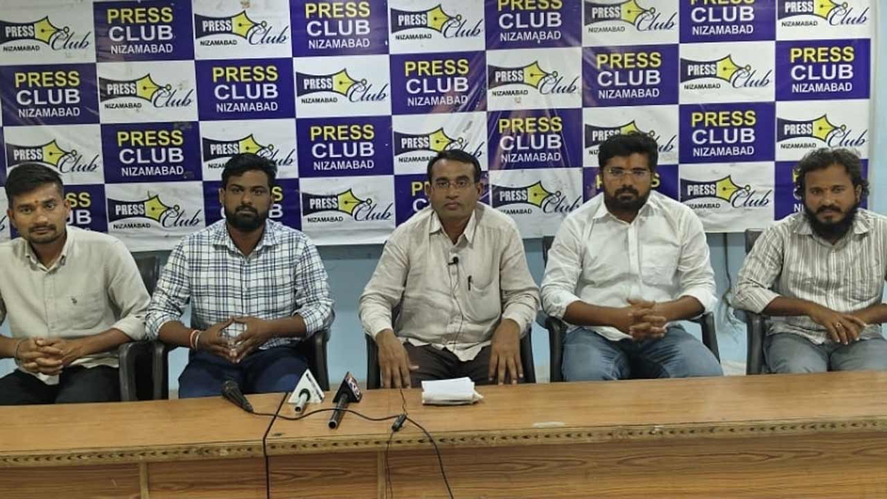 గ్రాడ్యుయేట్‌ అంటే మీనింగ్‌ తెలియని వాళ్లు కూడా పోటీ చేస్తున్నారు : నిరుద్యోగుల హక్కుల వేదిక చైర్మన్‌