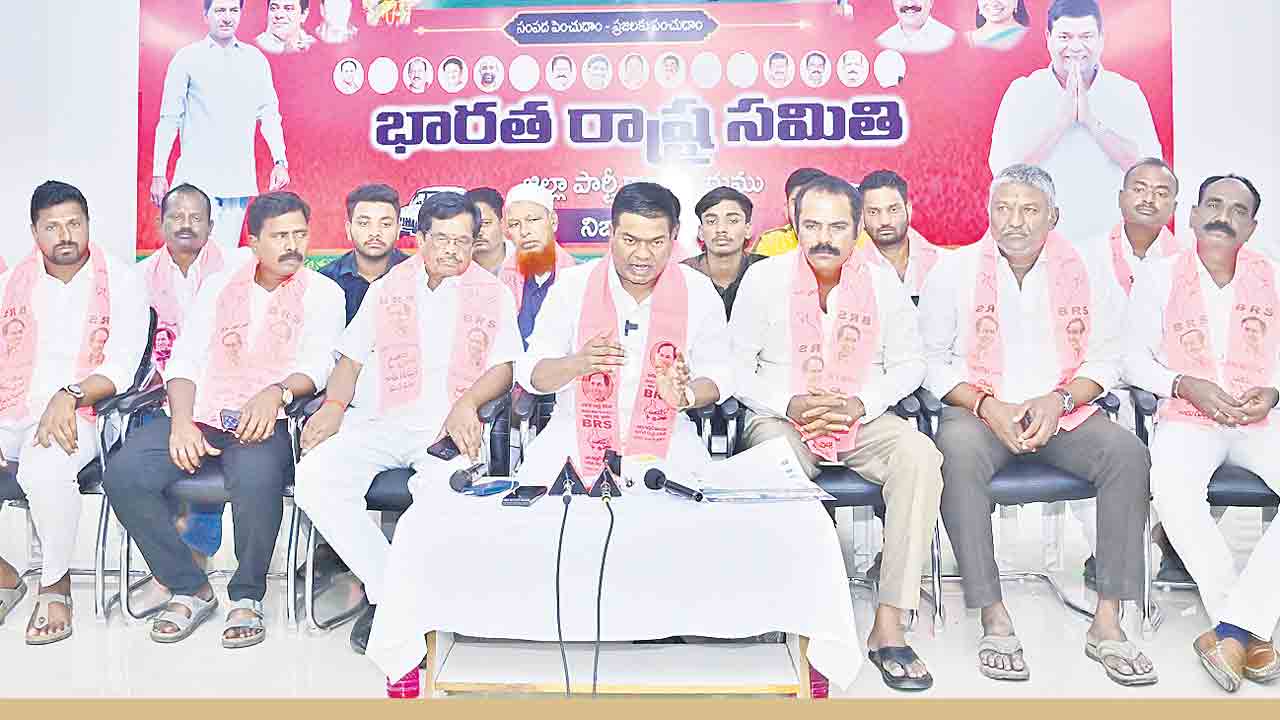 స్ధానిక ఎన్నికల్లో కాంగ్రెస్‌ జీరో..