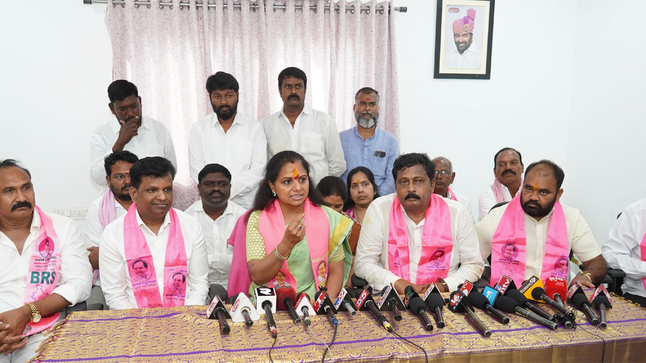 MLC Kavitha | మేడిగడ్డను వాడుకోక తెలంగాణను ఎండబెడుతున్నారు.. రేవంత్ సర్కార్పై ఎమ్మెల్సీ కవిత ఫైర్