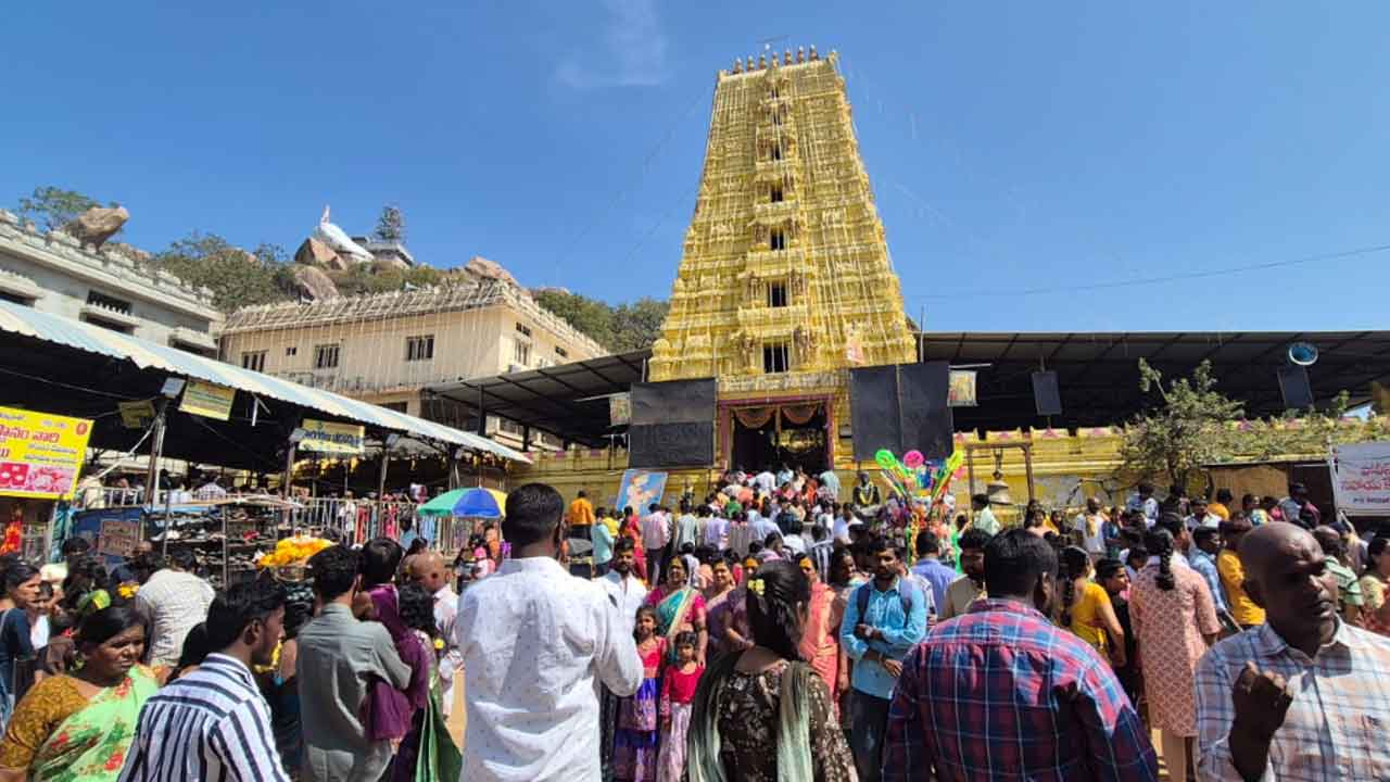 Komuravelli | మూడో వారం అదే జోరు.. మల్లన్న నామస్మరణతో మార్మోగిన కొమురవెల్లి