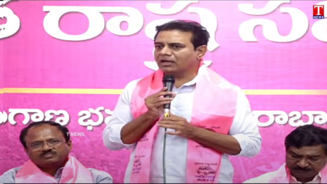 KTR | సీఎం రేవంత్ రెడ్డికి ర‌క్ష‌ణ క‌వ‌చంలా బీజేపీ.. కేటీఆర్ సంచ‌ల‌న వ్యాఖ్య‌లు