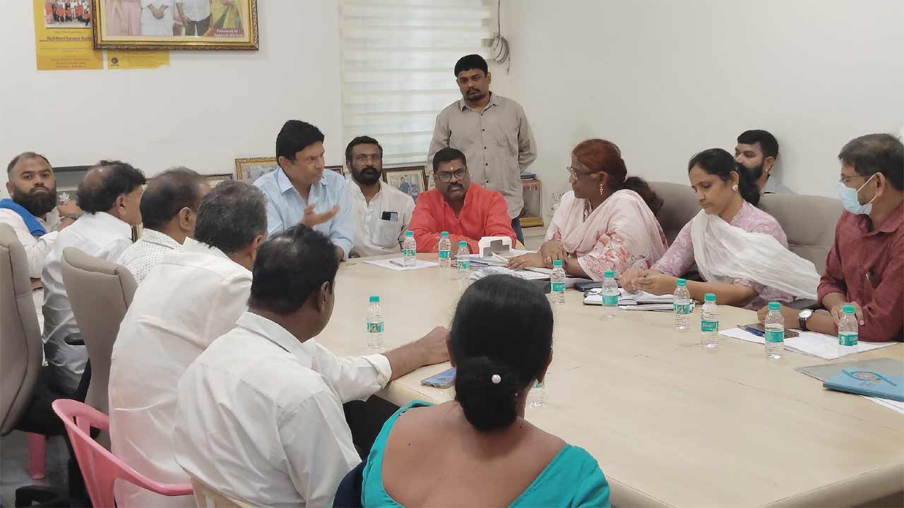 ఆర్‌యూబీ నిర్మాణ పనులు త్వరగా ప్రారంభించండి : ఎమ్మెల్యే మర్రి రాజశేఖర్ రెడ్డి