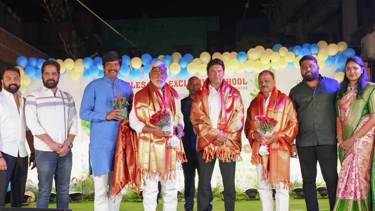 MLA Rajasekhar Reddy | చిన్నారులకు మెరుగైన విద్యను అందించాలి: ఎమ్మెల్యే  రాజశేఖర్రెడ్డి