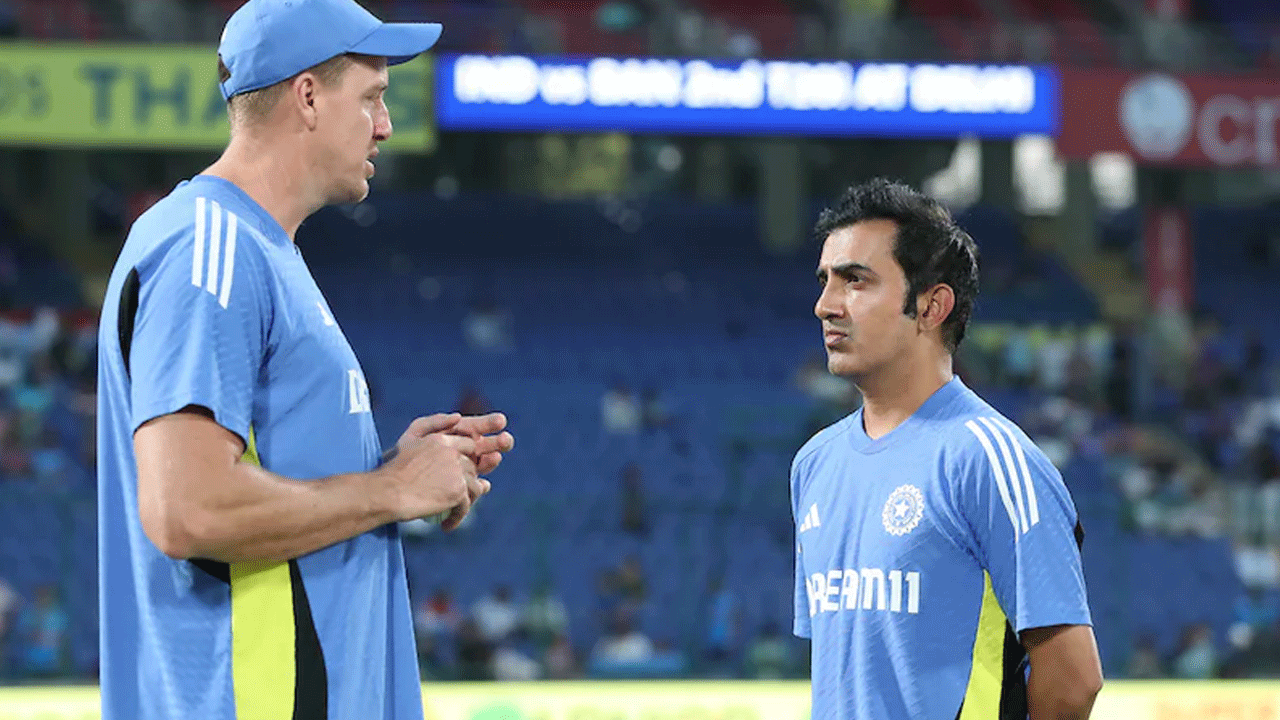 Champions Trophy: చాంపియ‌న్స్ ట్రోఫీ జ‌ల‌క్‌.. స్వ‌దేశానికి భార‌త బౌలింగ్ కోచ్‌