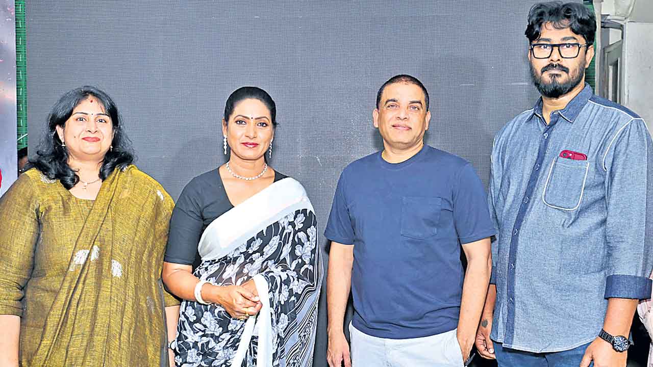 అన్యాయాలను ప్రశ్నించే నారి