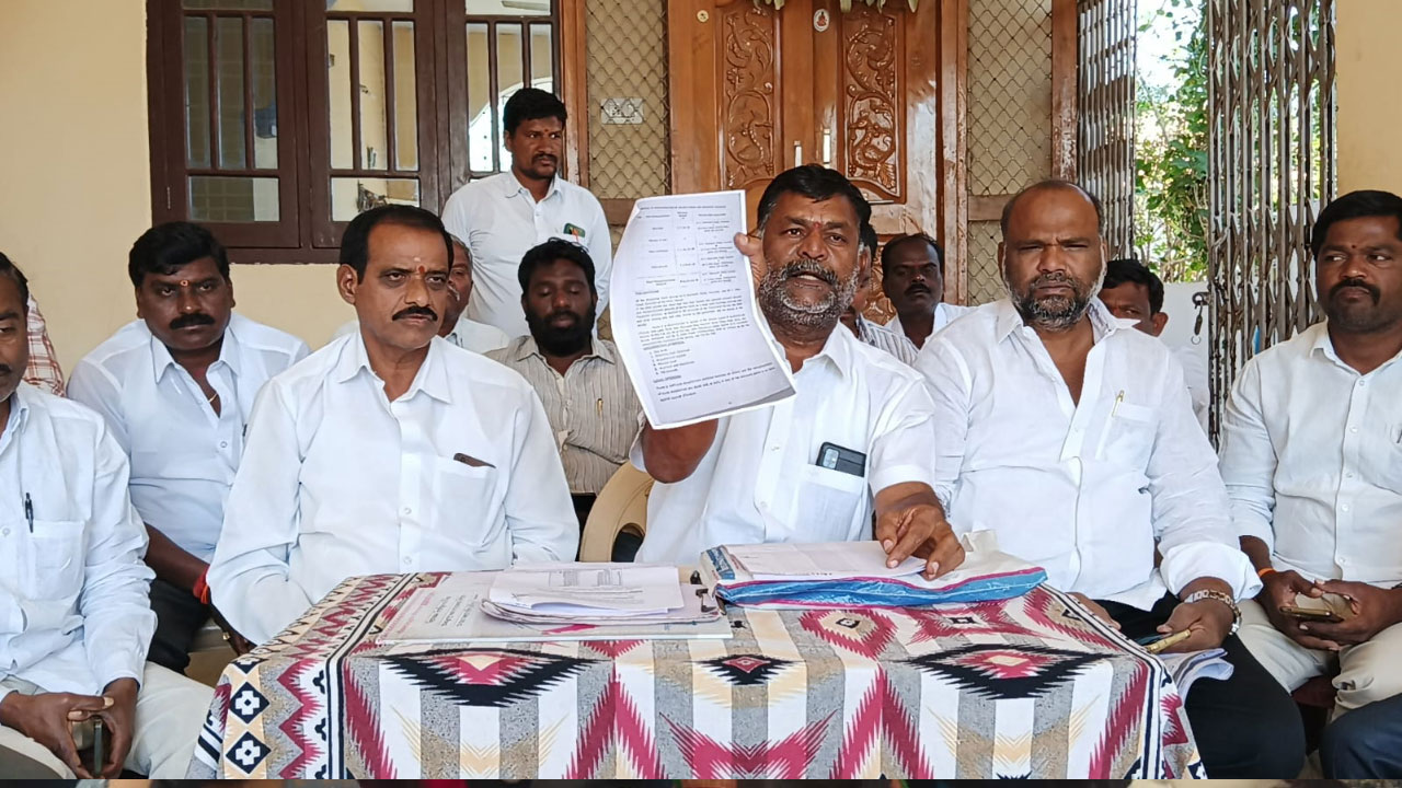 PACS | పార్టీ మారకపోతే అవినీతి ఆరోపణలా..? పీఏసీఎస్‌ ఛైర్మన్‌ యశ్వంత్‌రెడ్డి