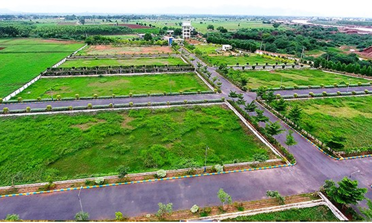 Telangana Realtors Association | ఫామ్‌ ల్యాండ్స్‌పై మీకేం హక్కు?.. వాటిని కొనొద్దని హైడ్రా ఎలా చెప్తుంది?.. నిప్పులు చెరిగిన రియల్టర్లు