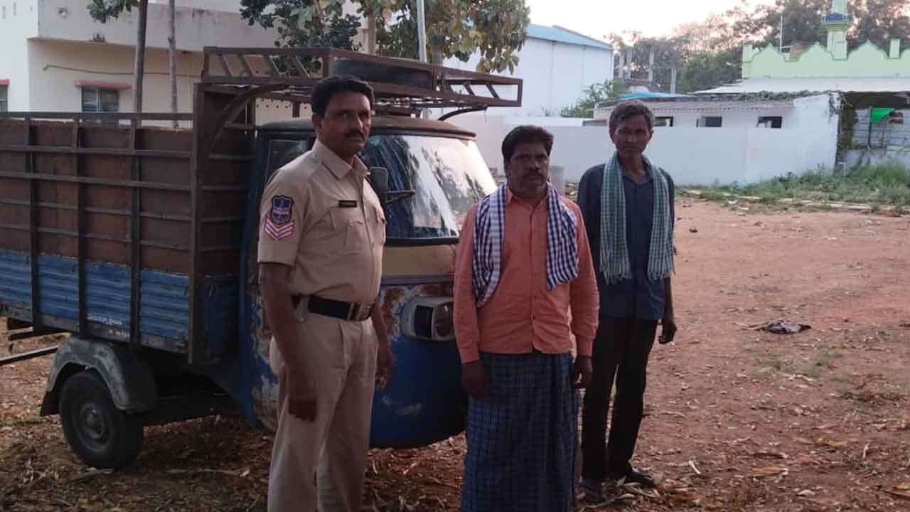 Peddapalli | అక్రమంగా తరలిస్తున్న రేషన్‌ బియ్యం పట్టివేత