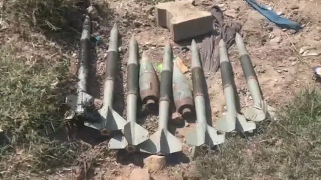 Rocket Ammunition: చెత్త‌కుప్ప‌లో రాకెట్లు.. పంజాబ్‌లో స్వాధీనం