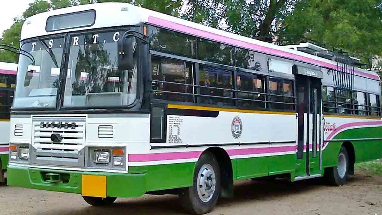 RTC Conductor | మద్యం మత్తులో మహిళా కండక్టర్‌తో.. అసభ్య ప్రవర్తన..