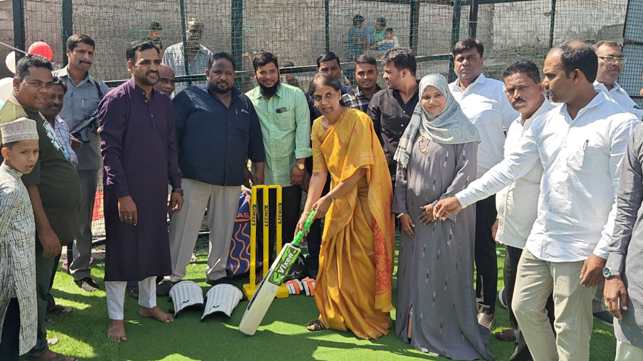 MLA Sabitha | యువత ముందడుగు వేయాలి : ఎమ్మెల్యే సబితా ఇంద్రారెడ్డి