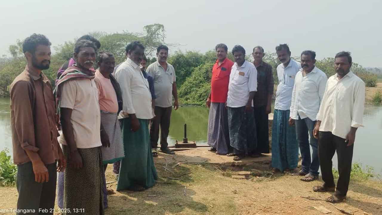 Sagar Canal | సాగర్‌ కాలువ తూముల షటర్లు మూసి వేయడంపై రైతులు ఆందోళన