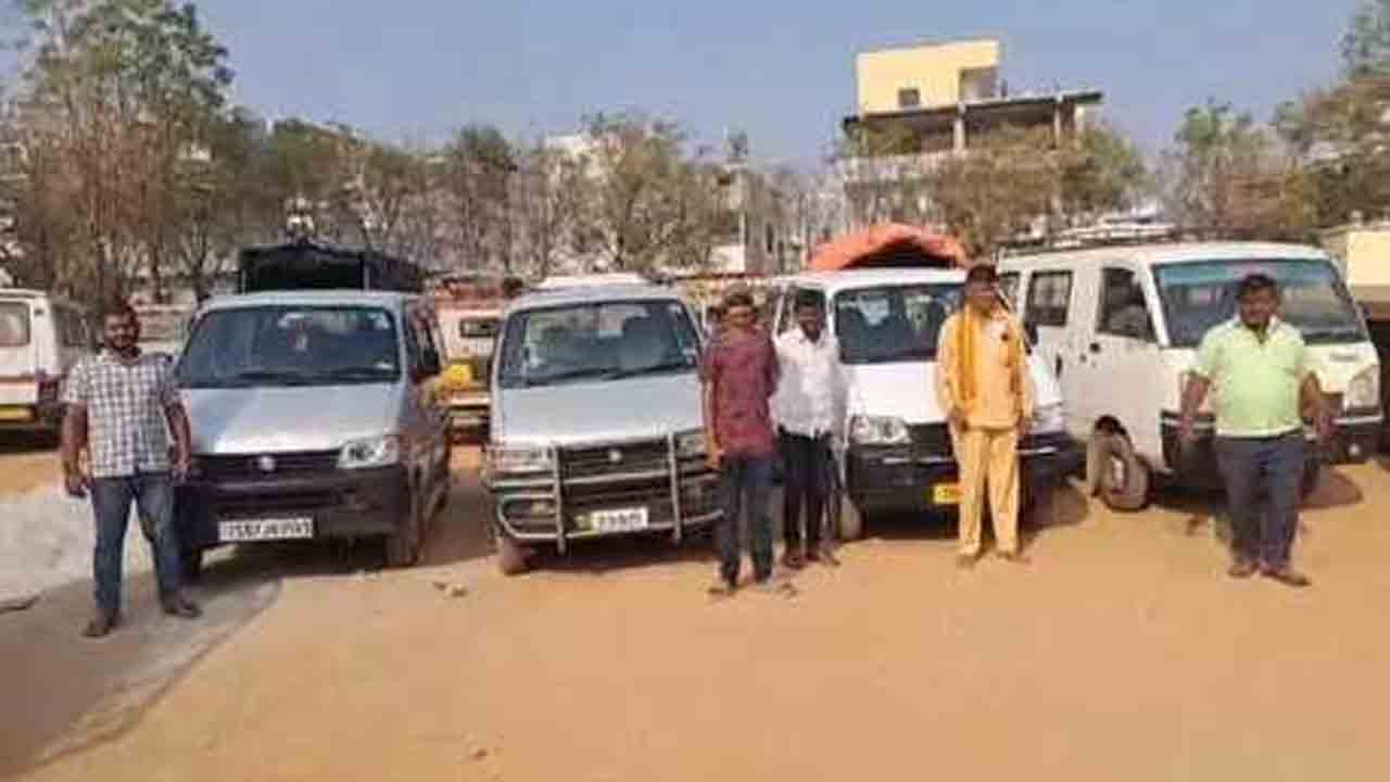 Hyderabad | హైదరాబాద్‌లో ఆర్టీఏ తనిఖీలు.. పది కార్పొరేట్ విద్యాసంస్థల బస్సులు సీజ్