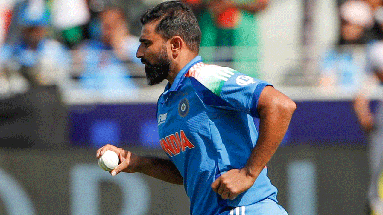Mohammed Shami: చ‌రిత్ర సృష్టించిన మ‌హ‌మ్మ‌ద్ ష‌మీ.. భార‌త బౌల‌ర్‌ ఖాతాలో 200వ వ‌న్డే వికెట్‌