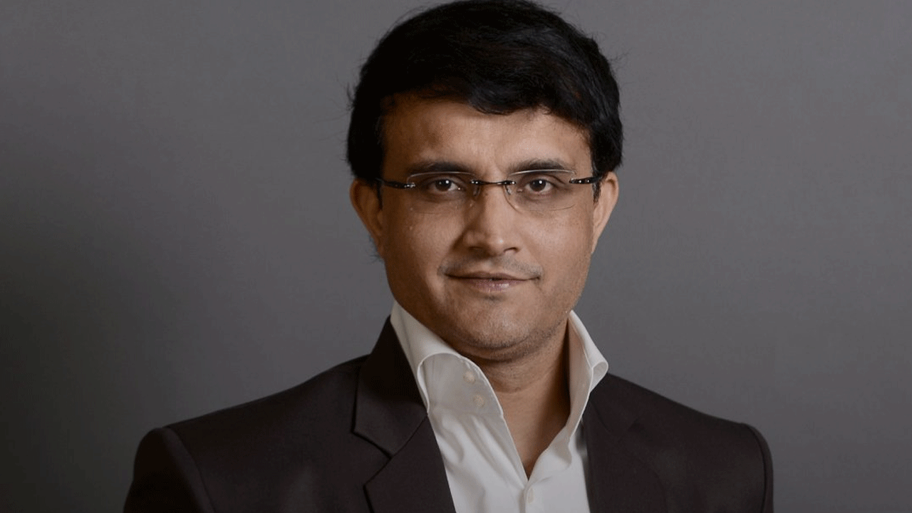 Sourav Ganguly: మాజీ క్రికెటర్ సౌరవ్ గంగూలీ కాన్వాయ్కు ప్రమాదం