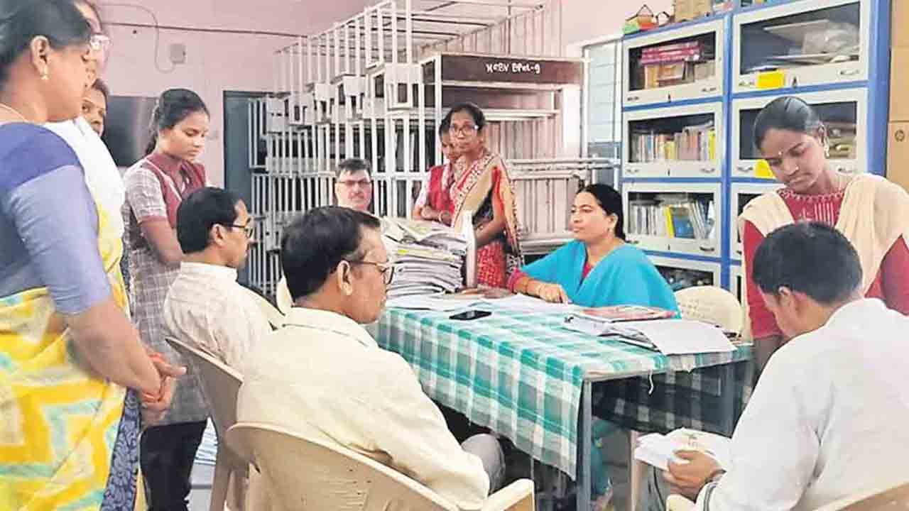 ‘ఇంటర్నల్‌’ మార్కుల తనిఖీకి 57 బృందాలు