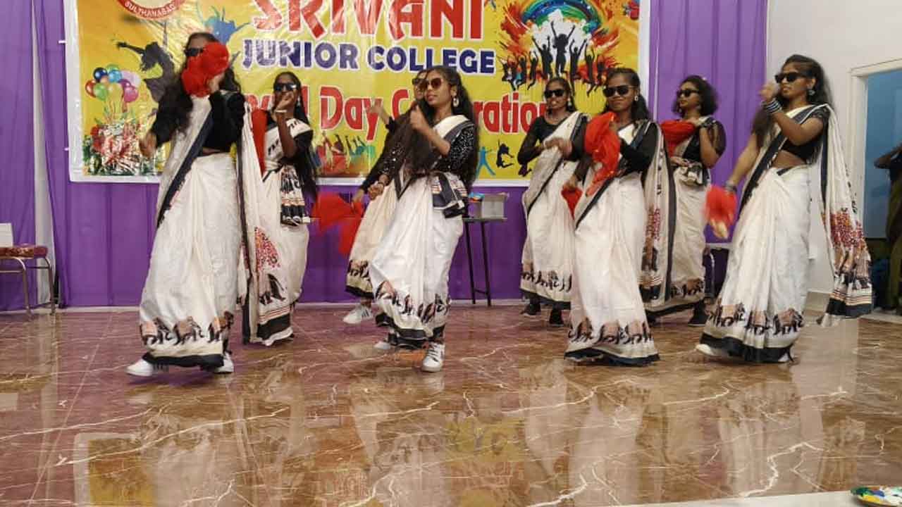 Peddapalli | నాణ్యమైన విద్యను అందించడం శ్రీవాణి కళాశాల లక్ష్యం