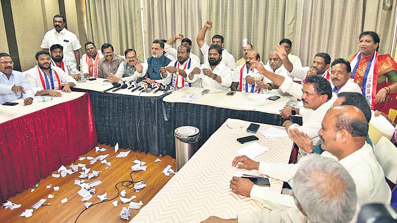 Jajula Srinivas Goud | బీసీలే కాంగ్రెస్‌ను భూస్థాపితం చేస్తరు.. 6న భవిష్యత్తు కార్యాచరణ: జాజుల శ్రీనివాస్‌గౌడ్‌