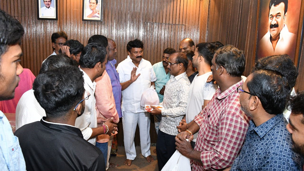 MLA Talasani | వాహనదారులకు ఇబ్బందులు లేకుండా చిరు వ్యాపారాలు నిర్వహించుకోవాలి : ఎమ్మెల్యే తలసాని