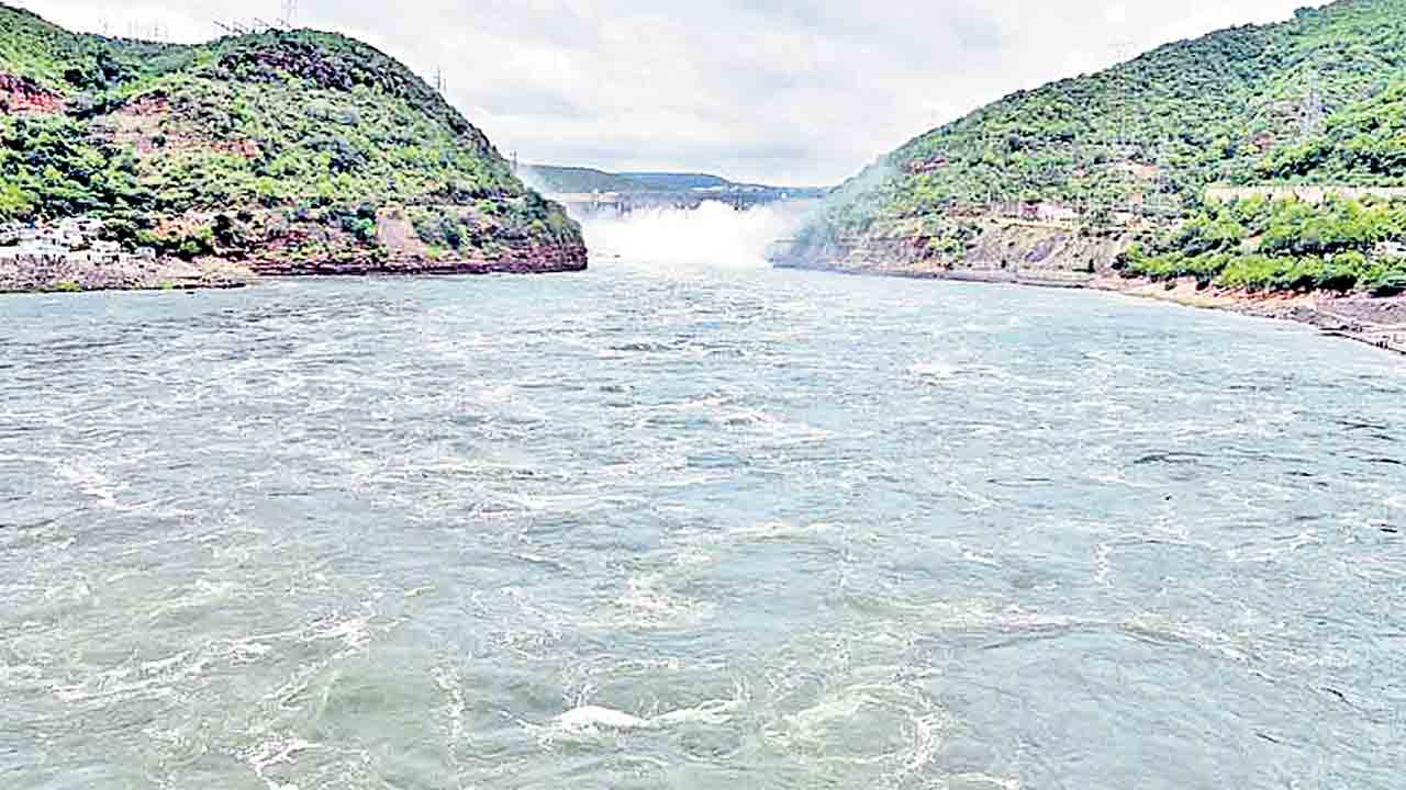 Palamuru | రాయలసీమ లిఫ్ట్‌ సక్రమమేనట.. పాలమూరు అక్రమమట.. ఎన్జీటీలో ఏపీ సర్కార్‌ కౌంటర్‌