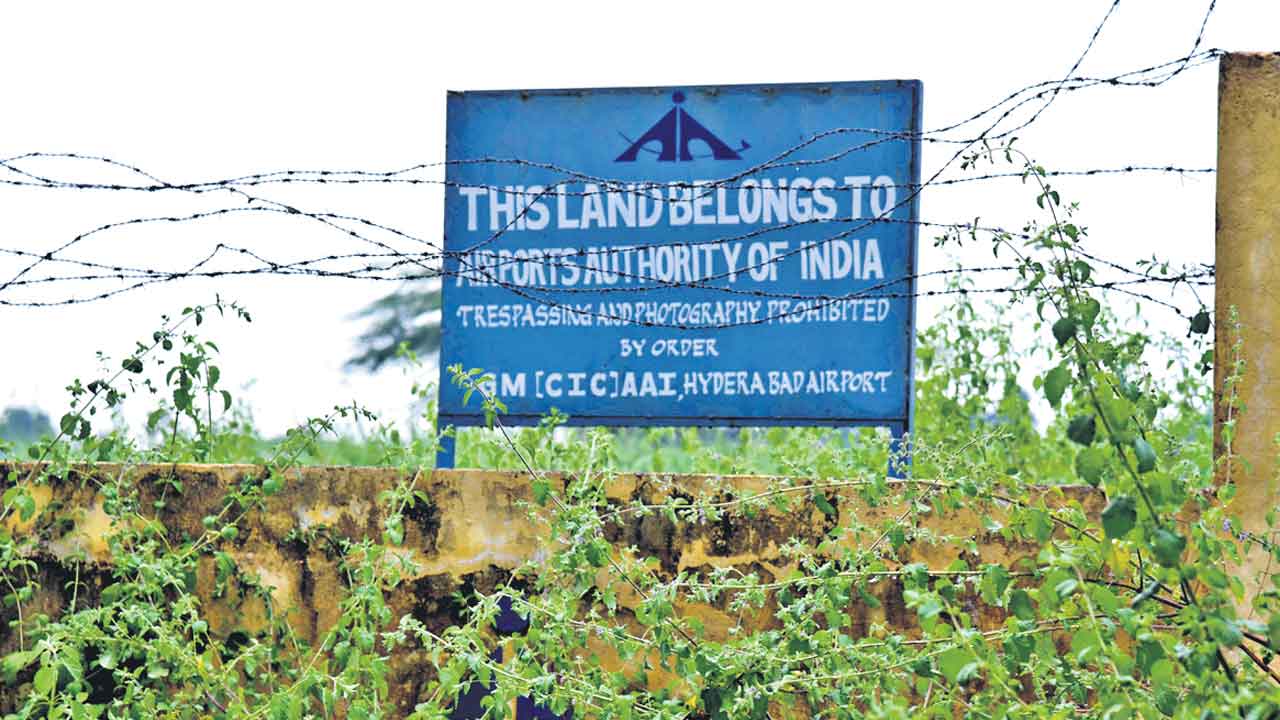 జయశంకర్‌ సార్‌పేరే పెట్టాలె