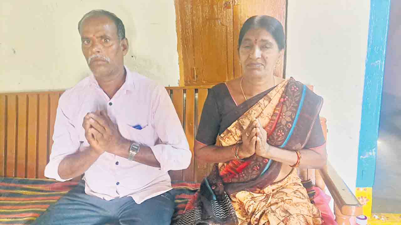 రామన్న వల్లే బయటికొచ్చిన