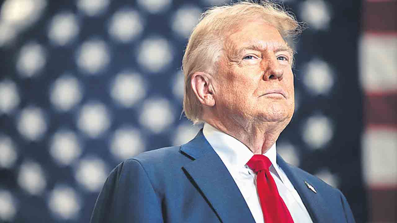 Donald Trump | కొలువుల కుంపటి.. ఉద్యోగుల ఉసురు తీసేలా అమెరికా అధ్యక్షుడి పోకడ
